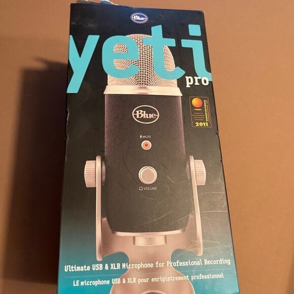 Blue Yeti Pro microphone New in Box - Picture 8 of 9